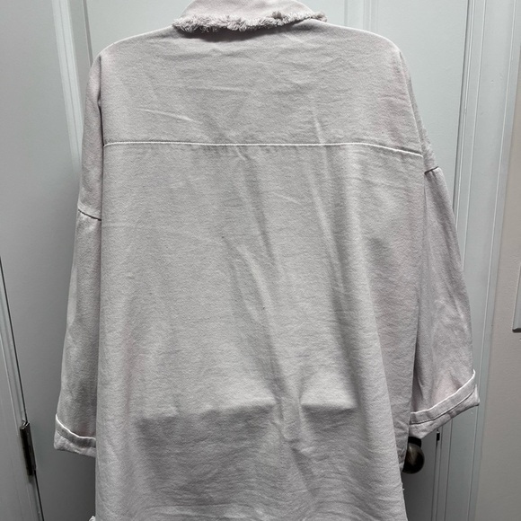 Cream Button-Up Jacket made and purchased in Italy. L/XL - Picture 4 of 10